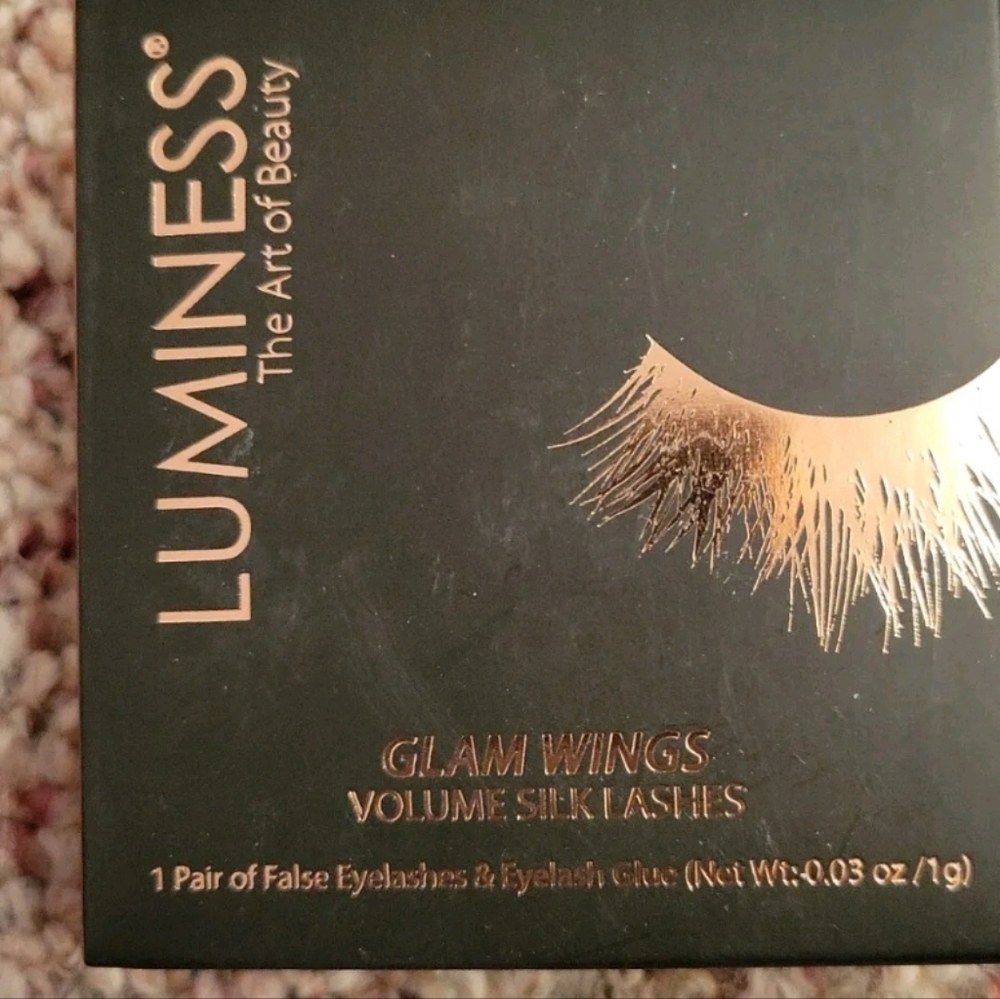 Luminess Glam Wings Valume Eyelashes